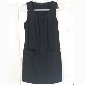 ** new **  GAP Lined Charcoal Grey Shift Dress